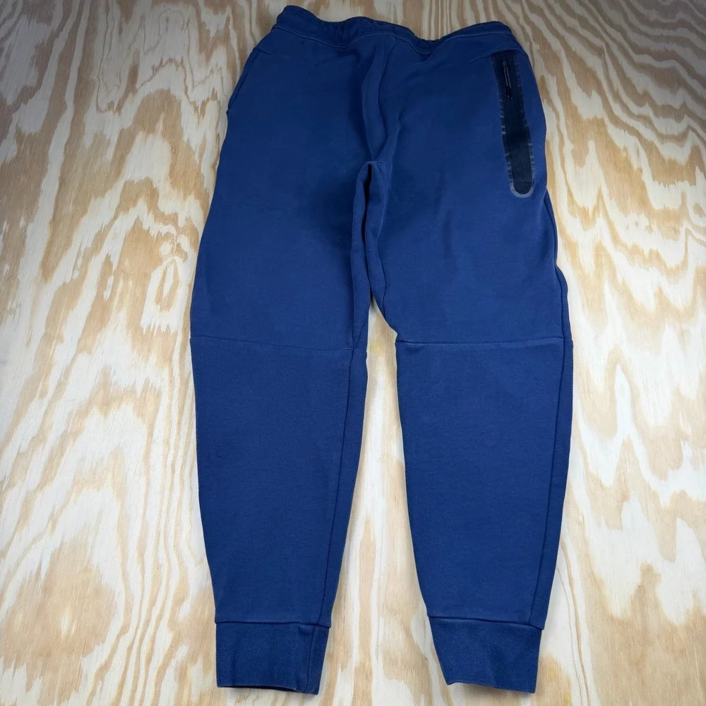 Nike Sportswear Tech Fleece Joggers Mens Small Navy Blue Tapered Sweatpants